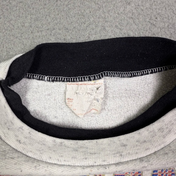 Vintage 90s Nova Scotia Canada sweatshirt - Picture 3 of 4